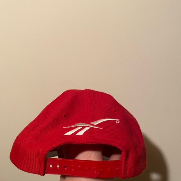 90’s Vintage Reebok Wisconsin Badgers SnapBack - Picture 2 of 5